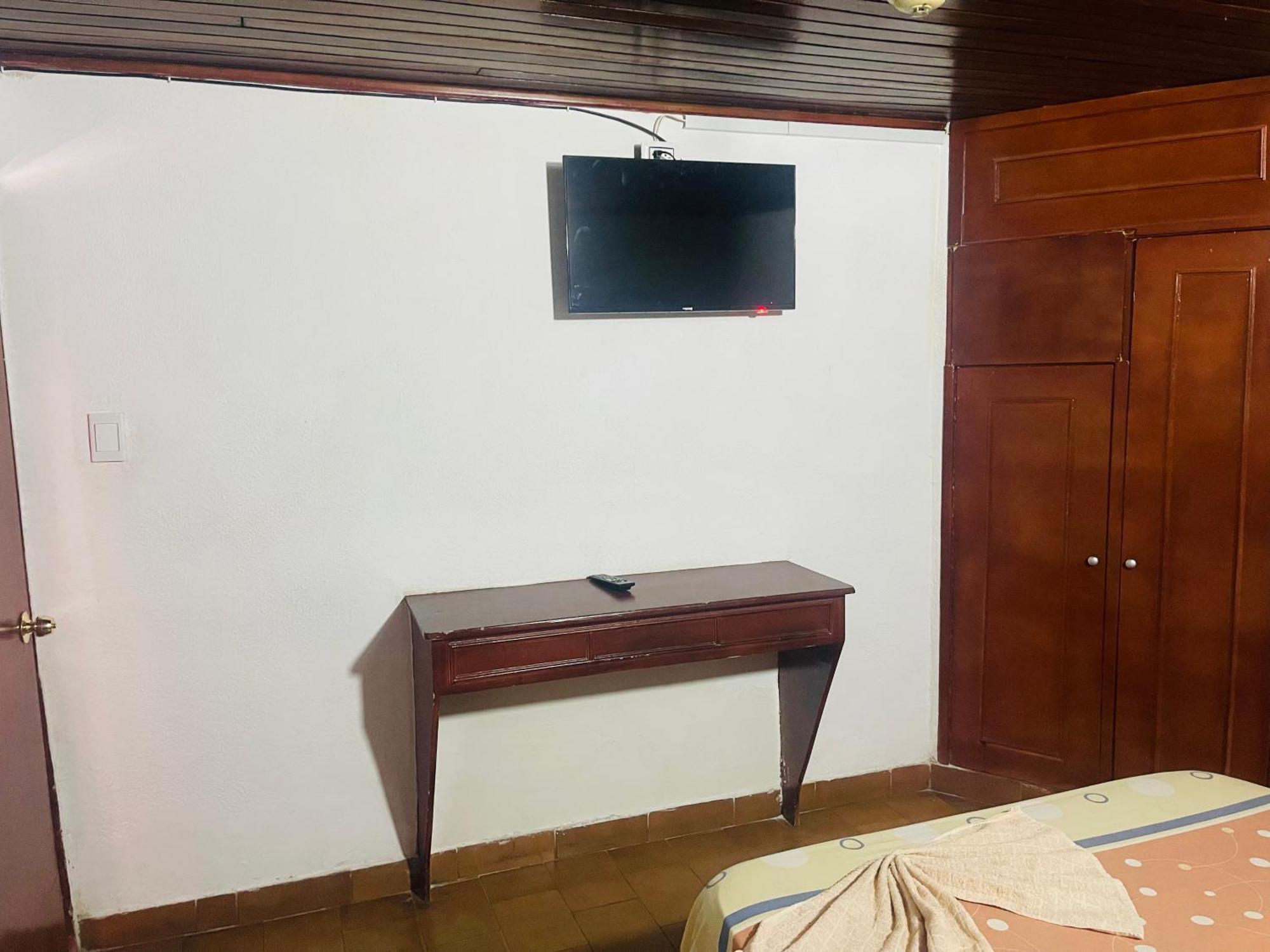 Hotel Brisas Del Mar 2022 Catia La Mar Dış mekan fotoğraf