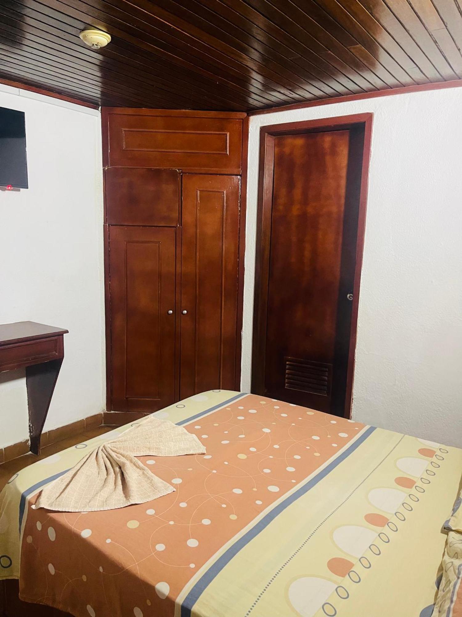 Hotel Brisas Del Mar 2022 Catia La Mar Dış mekan fotoğraf