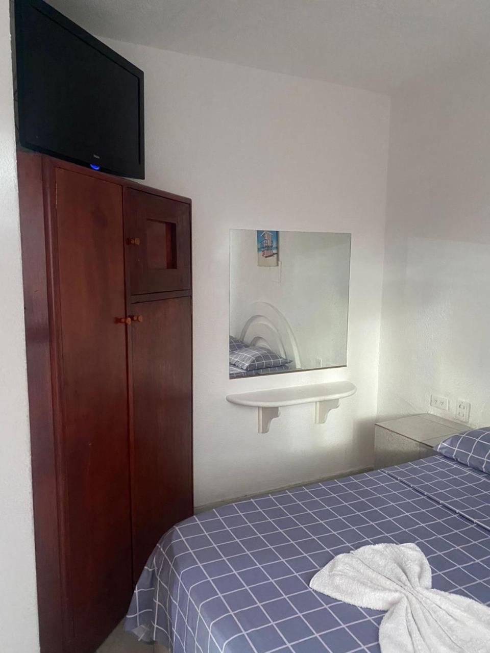 Hotel Brisas Del Mar 2022 Catia La Mar Dış mekan fotoğraf