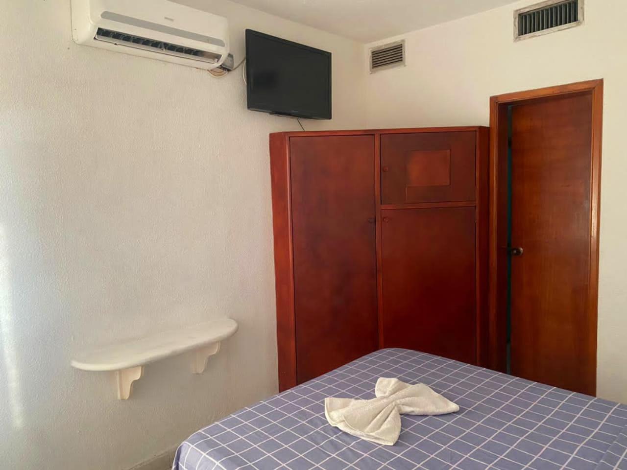 Hotel Brisas Del Mar 2022 Catia La Mar Dış mekan fotoğraf